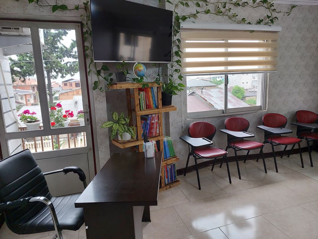 آموزشگاه زبان خارجه دکتر حسابی